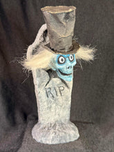 Load image into Gallery viewer, Ghost in Grave-Purple
