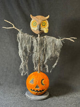 Load image into Gallery viewer, Sold-Owl Scarecrow
